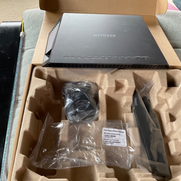 WiFi VDSL/ADSL MODEM ROUTER - Picture 4 of 5